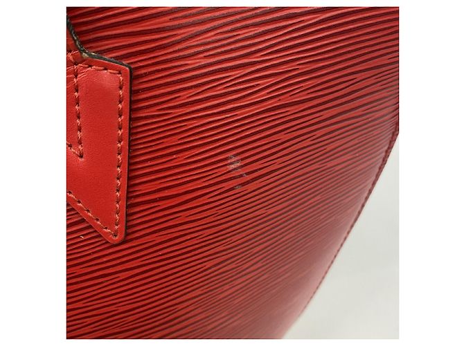 Borsa a tracolla Louis Vuitton Epi Saint Jacques Rosso - vista 8