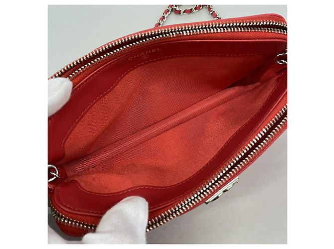 Borsa a tracolla Chanel Boy Chain Rosso - vista 4