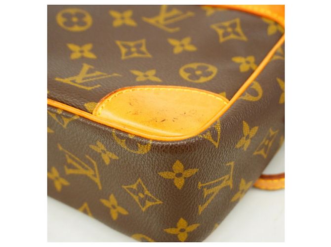 Borsa a tracolla Louis Vuitton Monogram Trocadero 30 Marrone - vista 6