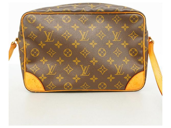 Borsa a tracolla Louis Vuitton Monogram Trocadero 30 Marrone - vista 9