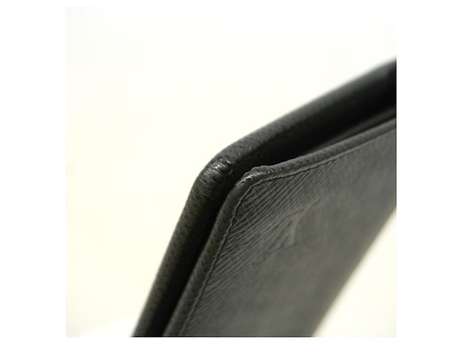Louis Vuitton Taiga Portefeuille Brazza Long Wallet Grigio - vista 6