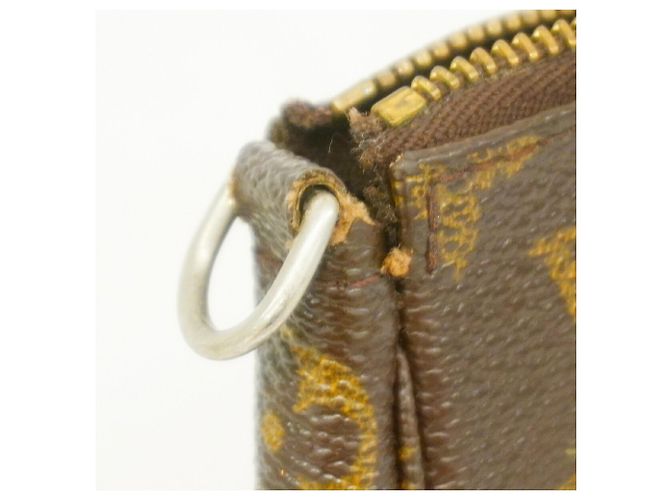 Borsa Louis Vuitton Monogram Pochette Accessoires Marrone - vista 7