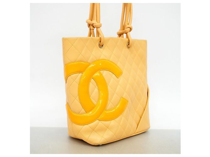 Chanel Cambon Tote Bag aus Lammleder Beige - Ansicht 2