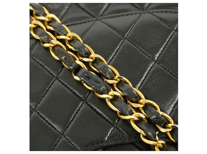 Borsa a tracolla Chanel Matelassé Nero - vista 8