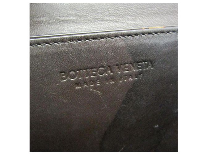 Bottega Veneta Mini The Classic Sac Bandoulière/Épaule en Cuir Marron Jaune - vue 20
