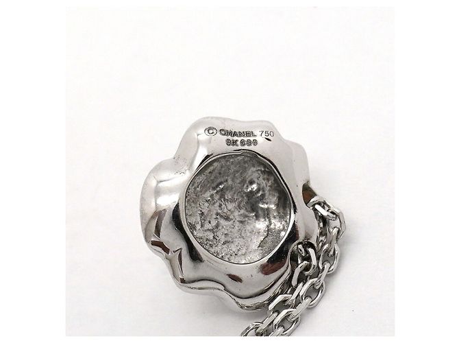 Collana Chanel Camélia in oro bianco 18K e diamanti - vista 5