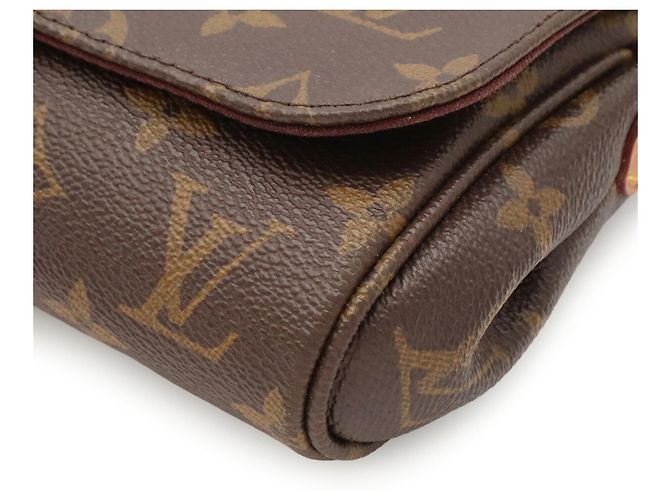Bolso de hombro Louis Vuitton Monogram Favorite PM Castaño - vista 4