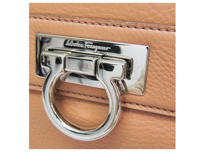 Borsa a tracolla Salvatore Ferragamo Gancini Medium Sophia Marrone chiaro - vista 12