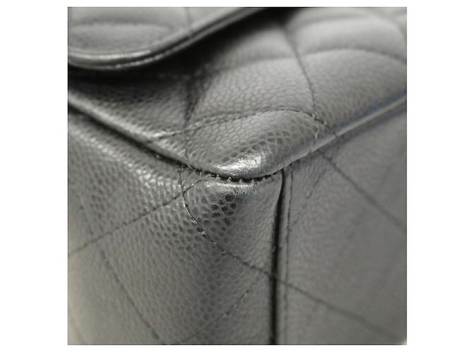 Borsa a tracolla Chanel Large Black Matelassé Nero - vista 7