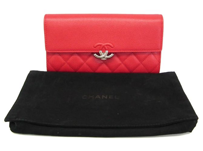 Chanel Matelasse Half Coco Damen Langbörse in Rot - Ansicht 2