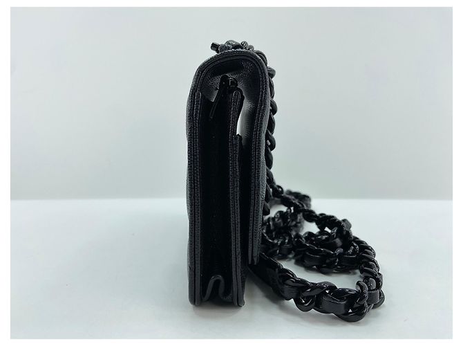 Borsa a tracolla Chanel Matelassé in nero - vista 4