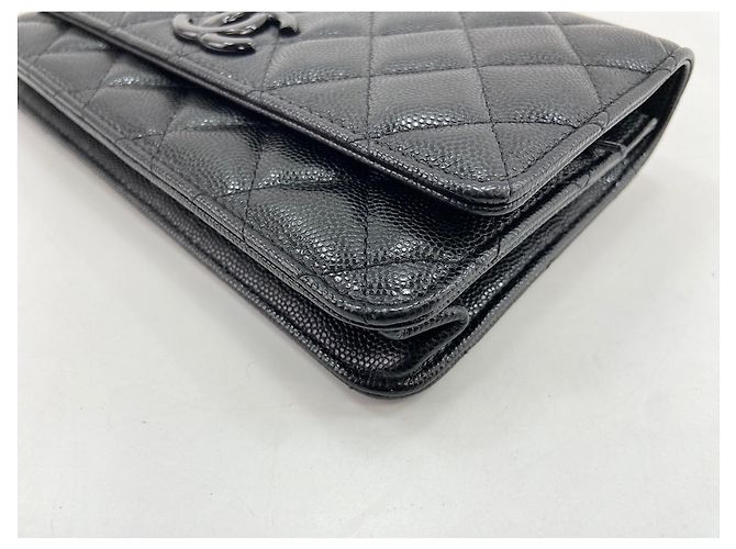 Borsa a tracolla Chanel Matelassé in nero - vista 7