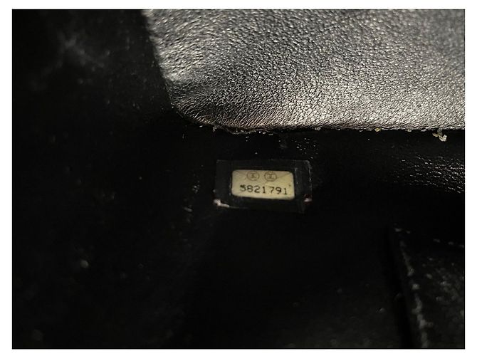 Timeless Borsa Tote Chanel Reissue in Nero - vista 10