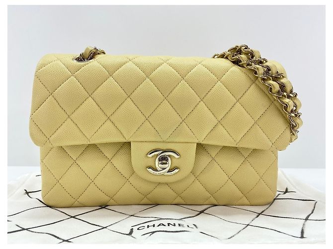 Borsa a spalla Chanel Matelassé Gialla Giallo - vista 13