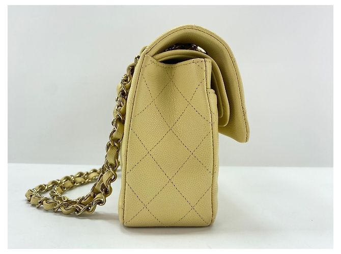 Borsa a spalla Chanel Matelassé Gialla Giallo - vista 4