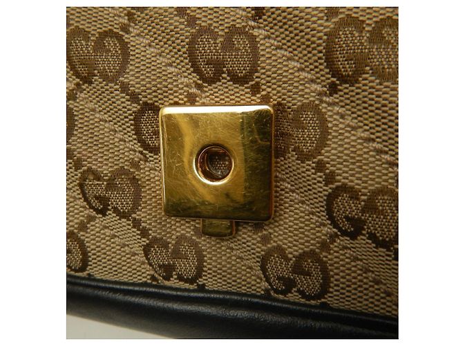 Borsa a tracolla mini matelassé Gucci GG Marmont Beige - vista 15