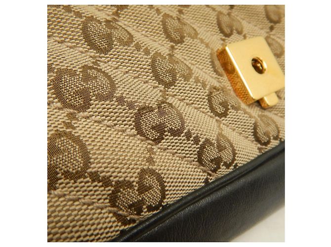 Borsa a tracolla mini matelassé Gucci GG Marmont Beige - vista 16