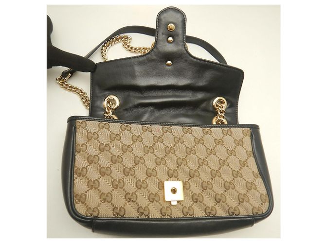 Borsa a tracolla mini matelassé Gucci GG Marmont Beige - vista 4