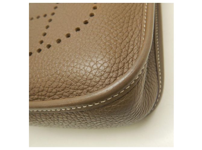 Hermès Borsa a tracolla HERMES Evelyne TPM Taupe - vista 13