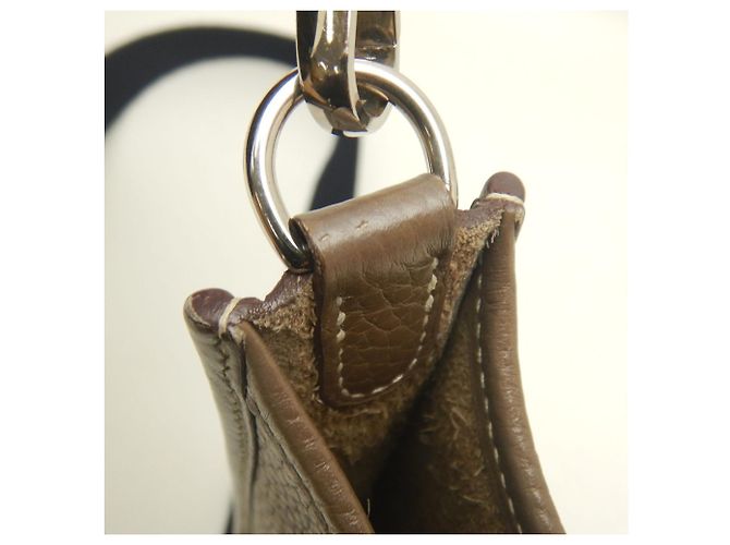 Hermès Borsa a tracolla HERMES Evelyne TPM Taupe - vista 17