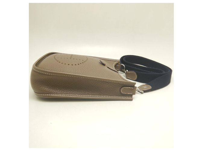 Hermès Borsa a tracolla HERMES Evelyne TPM Taupe - vista 8