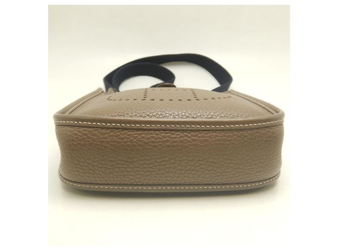 Hermès Borsa a tracolla HERMES Evelyne TPM Taupe - vista 9
