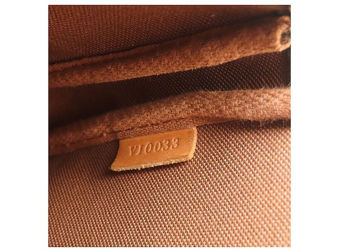 Bolsa Louis Vuitton Monogram Pochette Accessoires Marrom Monograma - vista 10