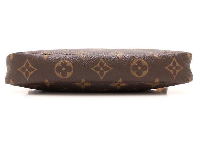 Bolsa Louis Vuitton Monogram Pochette Accessoires Marrom Monograma - vista 4