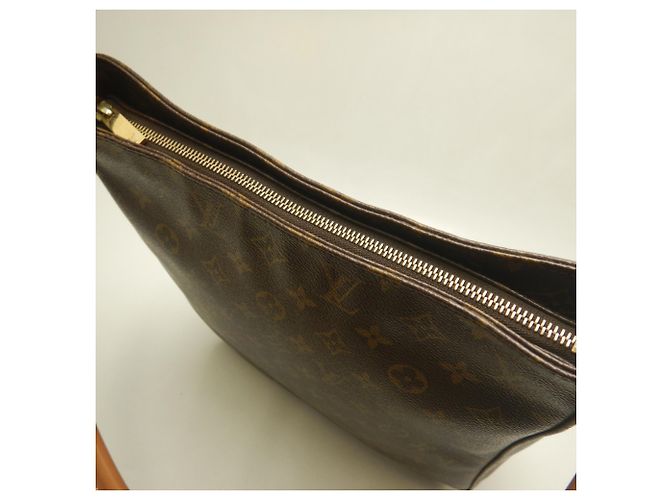 Borsa a tracolla Louis Vuitton Monogram Looping GM Marrone Monogramma - vista 11