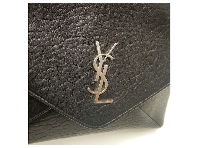 Borsa a tracolla Yves Saint Laurent Cassandra Envelope Messenger Nero - vista 11