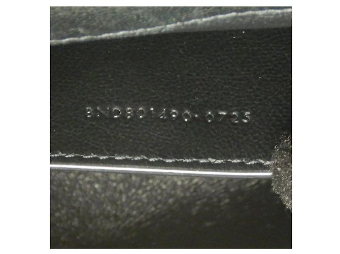 Borsa a tracolla Yves Saint Laurent Cassandra Envelope Messenger Nero - vista 23