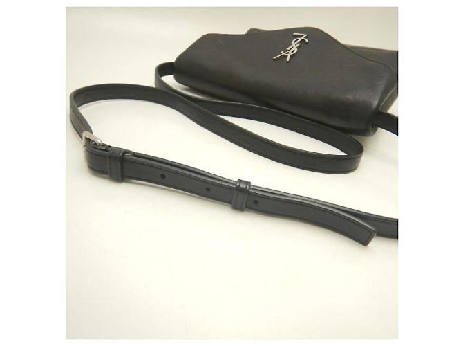 Borsa a tracolla Yves Saint Laurent Cassandra Envelope Messenger Nero - vista 4