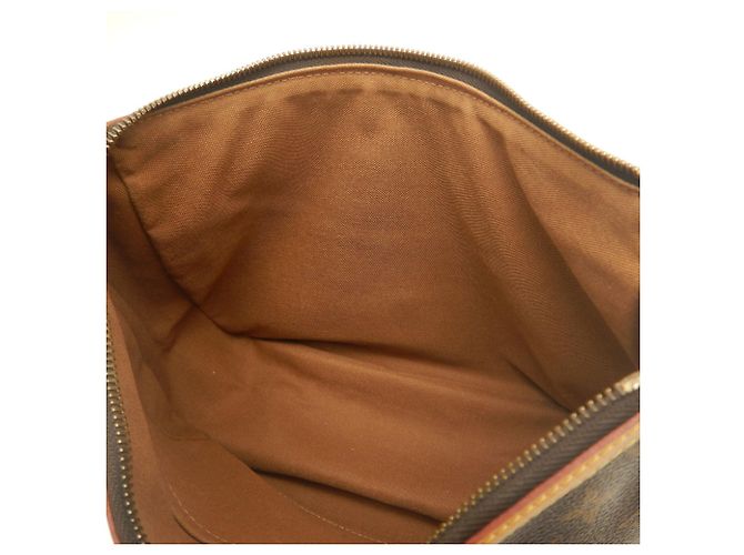 Borsa a tracolla Louis Vuitton Monogram Tulum PM Marrone Monogramma - vista 18