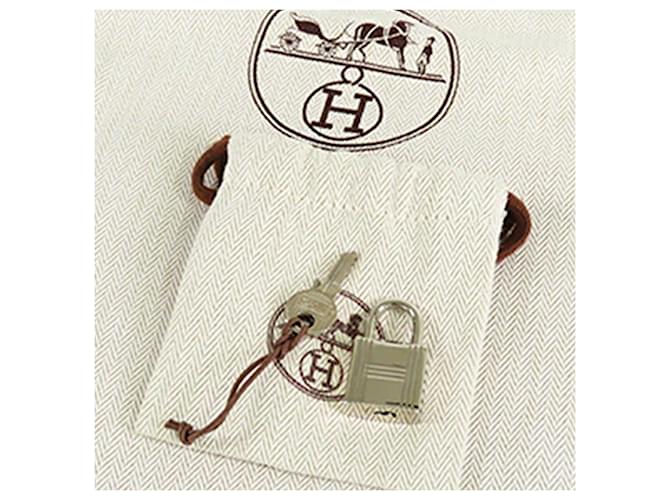 Hermès Blue Clemence Picotin Lock 22 Blu scuro - vista 13