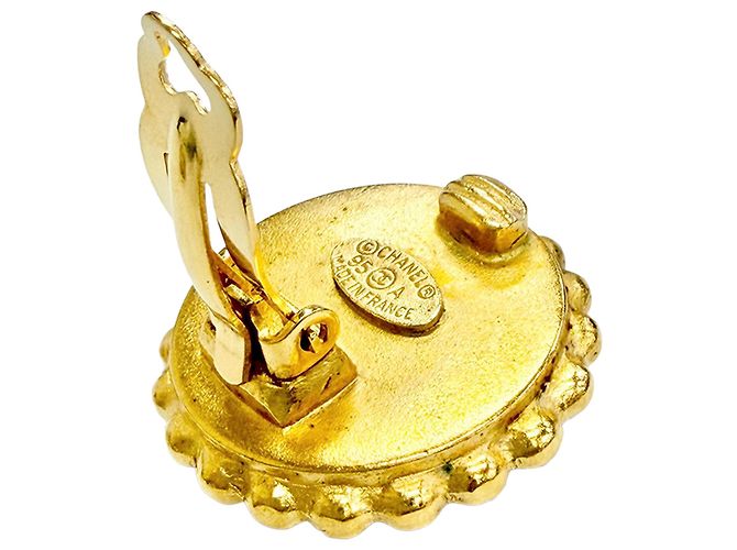 Orecchini a clip Chanel Gold CC placcati in oro e smalto D'oro - vista 4