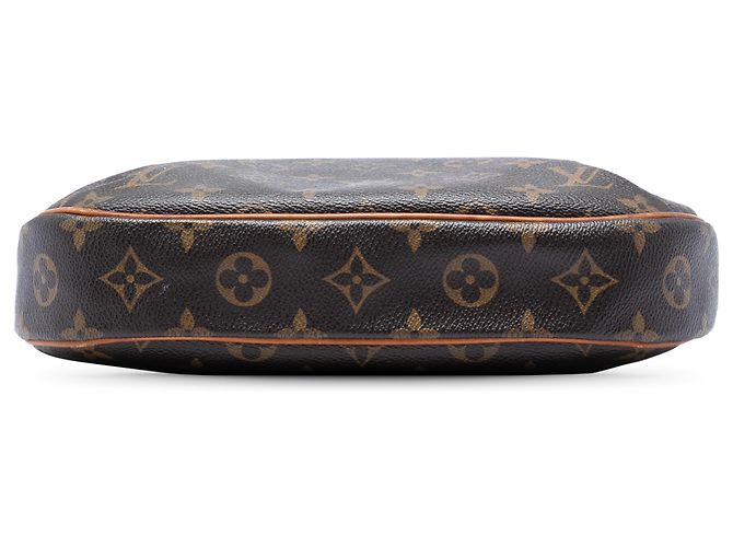 Louis Vuitton Brown Monogram Odeon PM Castaño - vista 3