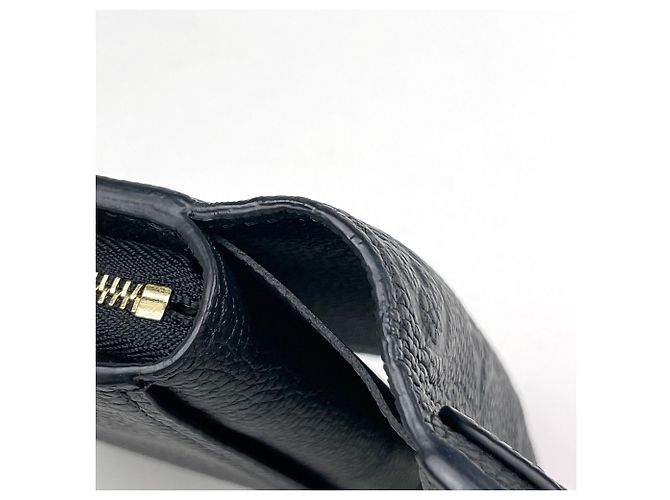 Louis Vuitton Portefeuille Claire Bi-fold Wallet in Monogram Empreinte Nero - vista 3