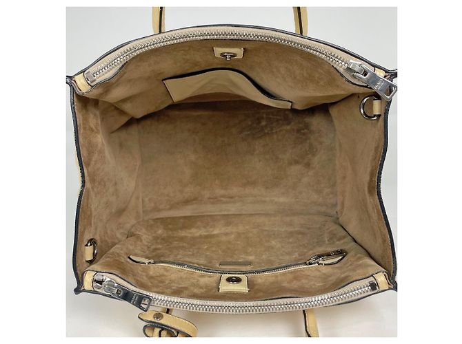 Borsa a mano Prada in pelle beige - vista 8