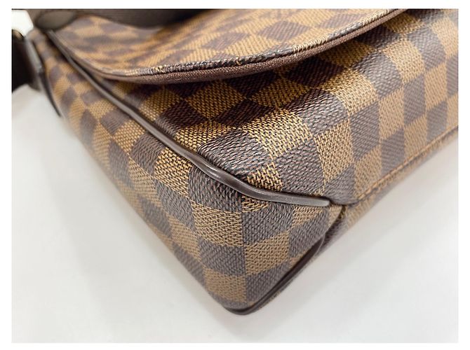 Borsa a tracolla Louis Vuitton District Marrone - vista 8