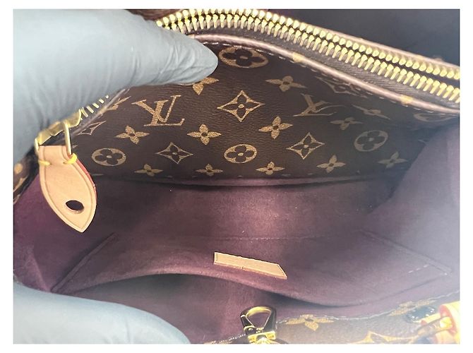 Bolsa de Ombro Louis Vuitton Montaigne Marrom - vista 14