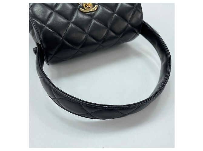 Borsa Chanel Mini Matelassé in Nero - vista 10