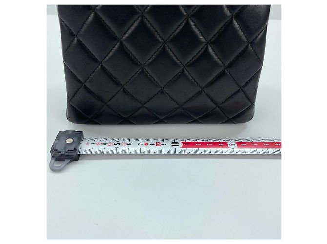 Borsa Chanel Mini Matelassé in Nero - vista 4