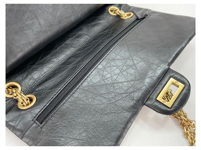 Borsa a tracolla Chanel Matelassé in nero - vista 9