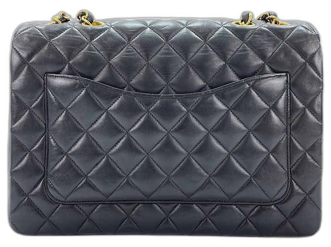 Borsa a tracolla Chanel Matelassé 25 Nero - vista 3