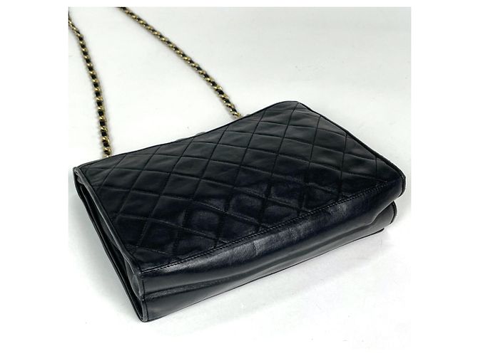 Borsa a tracolla Chanel in pelle nera Nero - vista 2