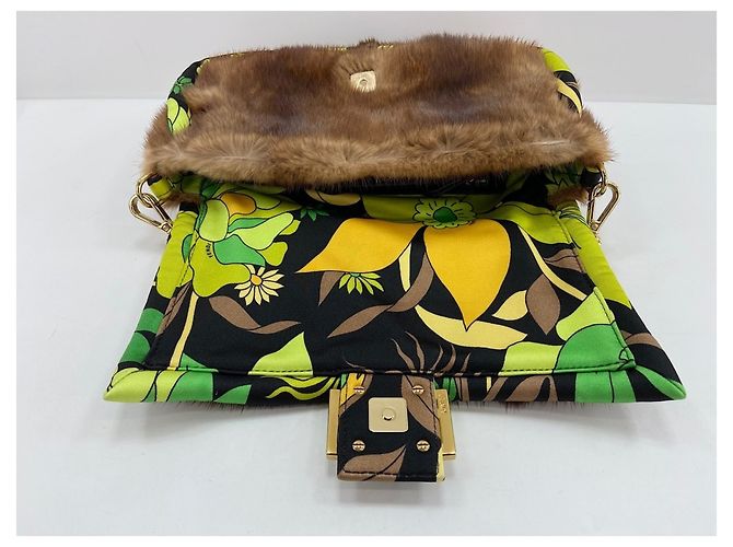Borsa a spalla Fendi Baguette Verde - vista 12