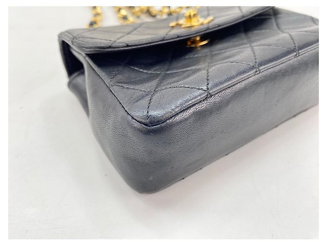 Borsa a tracolla Chanel Mini Matelassé Nero - vista 8