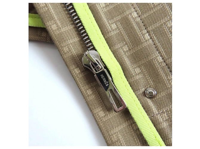 Abrigo Hermès 34 de poliéster Verde Caqui - vista 7