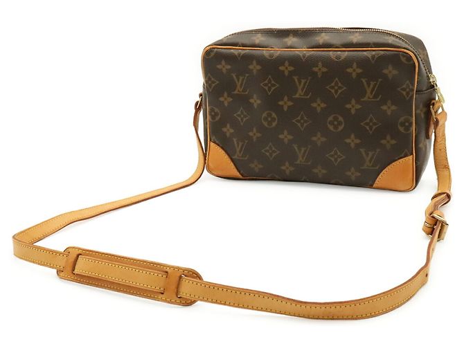 Borsa a tracolla Louis Vuitton Monogram Trocadero 27 Marrone Monogramma - vista 3