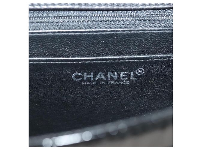 Chanel Vintage Mademoiselle Flap Quilted Canvas with Patent Small Nero - vista 6